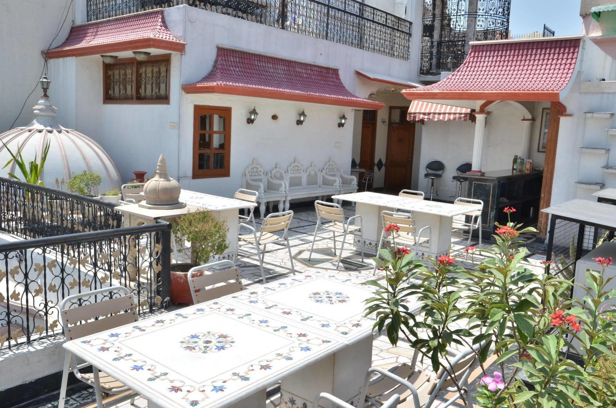 Bajaj Indian Home Stay Neu-Delhi Exterior foto